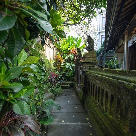 Puri Bayu Hotel Ubud Exterior foto